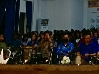UNKRIT Tentena Rayakan Natal Ditengah Rasa Syukur Peroleh Akreditasi